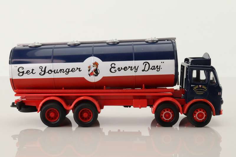 Leyland Mouthorgan Cab, 8 Wheel Cylindrical Tanker, Wm Younger & Co Ltd