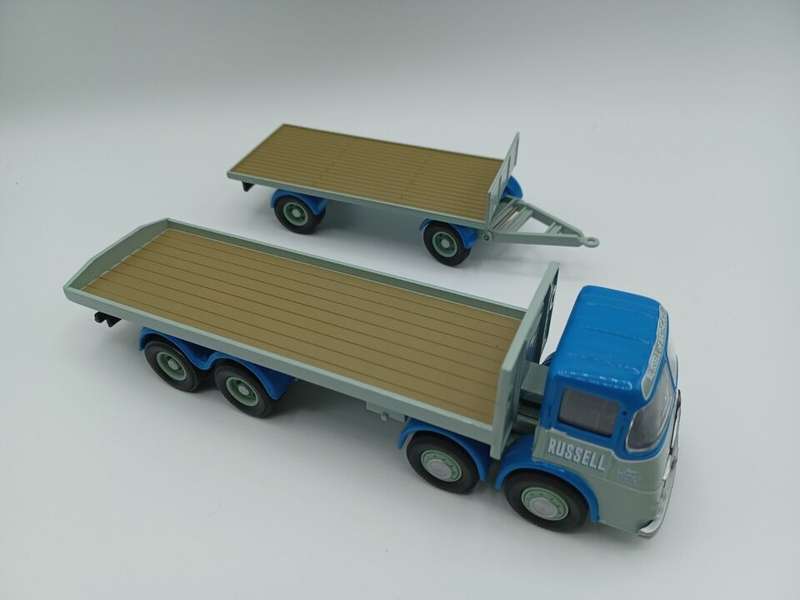 ERF KV 8 Wheel Platform Lorry & Trailer - Boxed