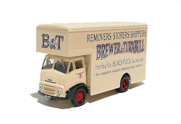 Austin Luton van `Brewer & Turnbull`