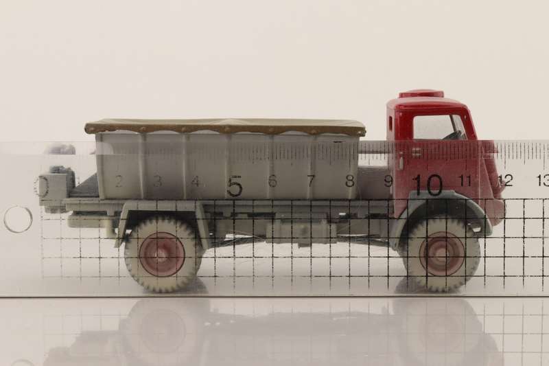 Corgi CC60307, Bedford QLD Truck, Civilian Lime Spreader, BRS