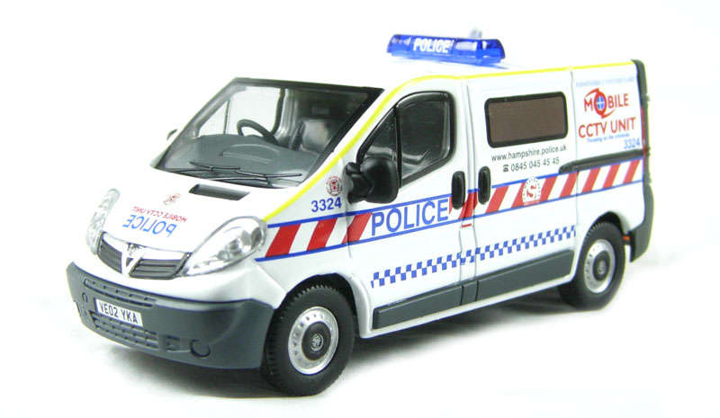 Vauxhall Vivero Van, Police, Hampshire Constabulary "Police cars of the world"