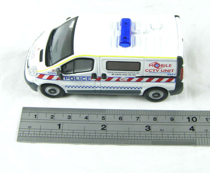 Vauxhall Vivero Van, Police, Hampshire Constabulary "Police cars of the world"