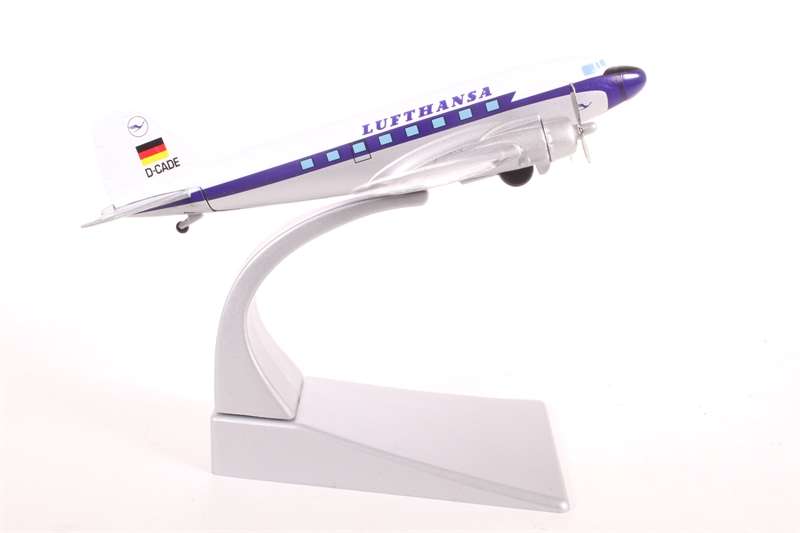 Douglas DC3 Lufthansa 1st Issue Scale 1 144 The Aviation Archive Series.