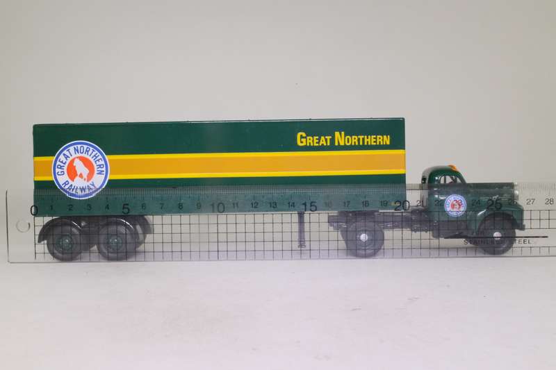 Mack B Series Truck, Artic Box Van,