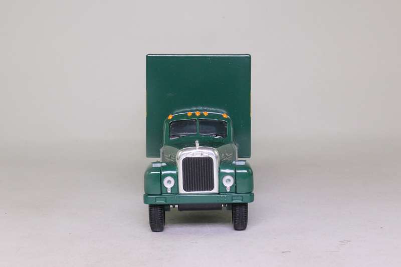 Mack B Series Truck, Artic Box Van,