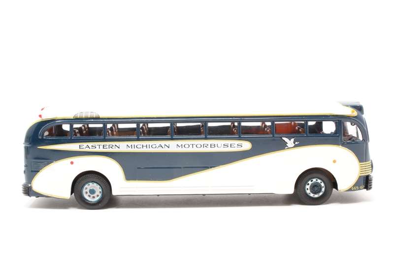 Eastern Michigan coach Yellow 743