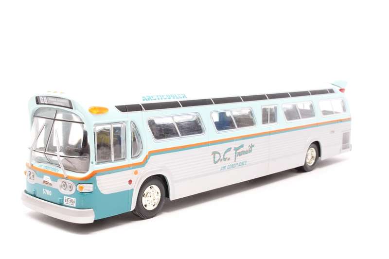 GM Fishbowl Bus - DC Transit GM5301