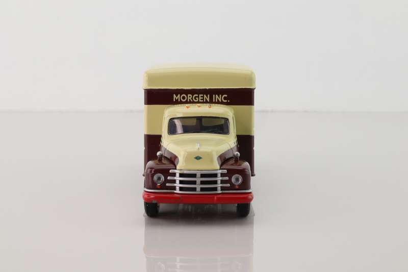 Schlitz Beer Diamond T620, Box Van, (US Road Transport)