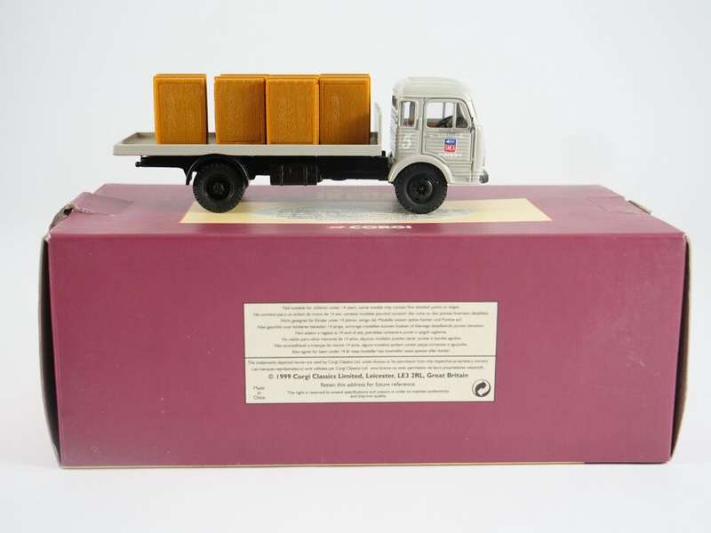 Corgi French Heritage Simca Cargo