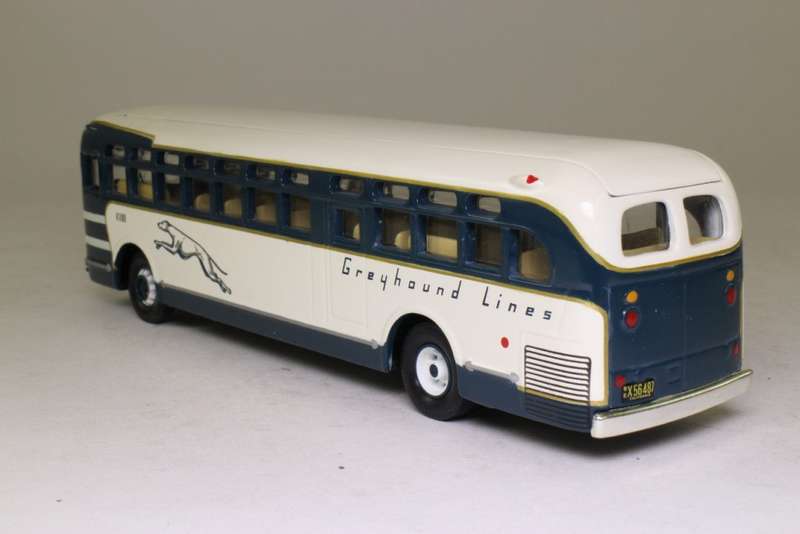 GM Old Look Bus, TD4505: Greyhound Lines