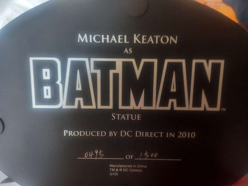 Batman 30cm Michael Keaton Statue