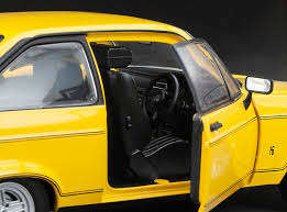 Ford Escort MKII RS Mexico colour Signal Yellow (RHD)