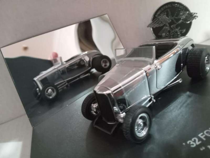 1932 Ford Hot Rod  Millennium Collection. Chrome Silver