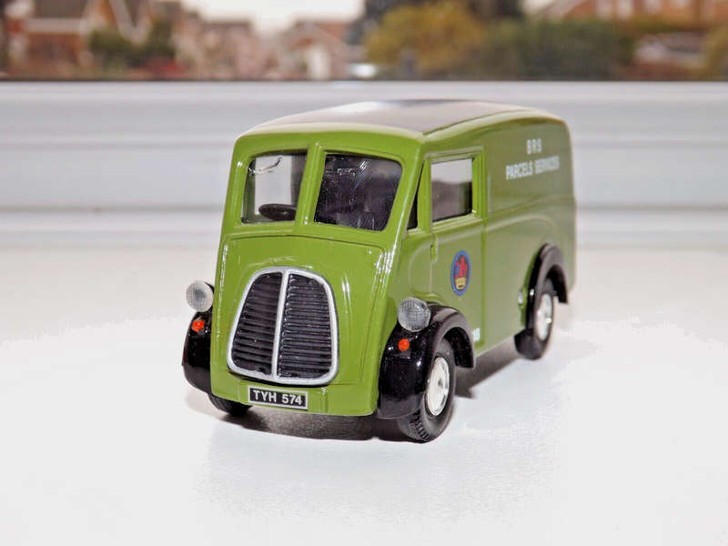 BRITISH ROAD SERVICES 2 Vehicle Set - 1:43/1:50 MIB