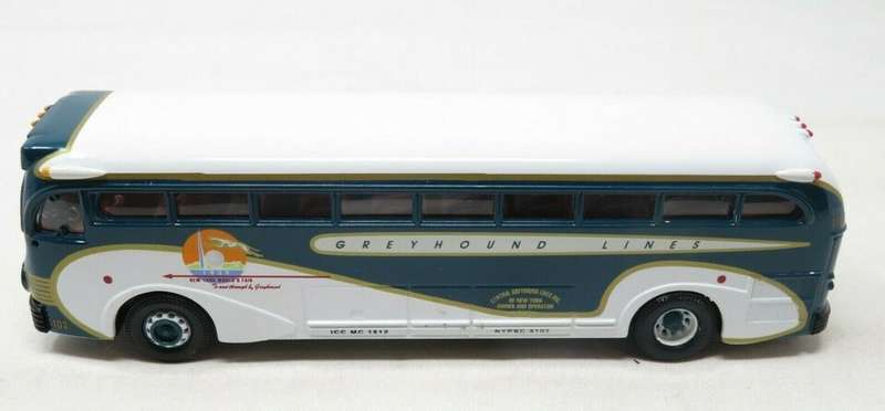 Yellow Coach 743 NY World Fair Greyhound Bus