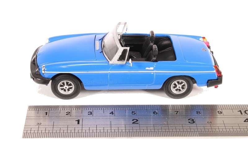 MGB Poegeant Blue