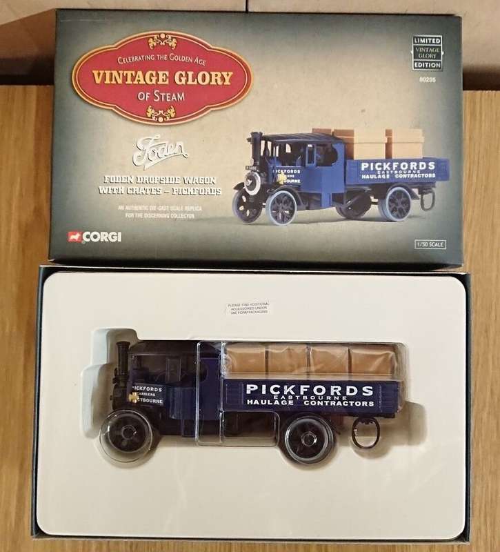 Foden Dropside Wagon with Crates Pickfords