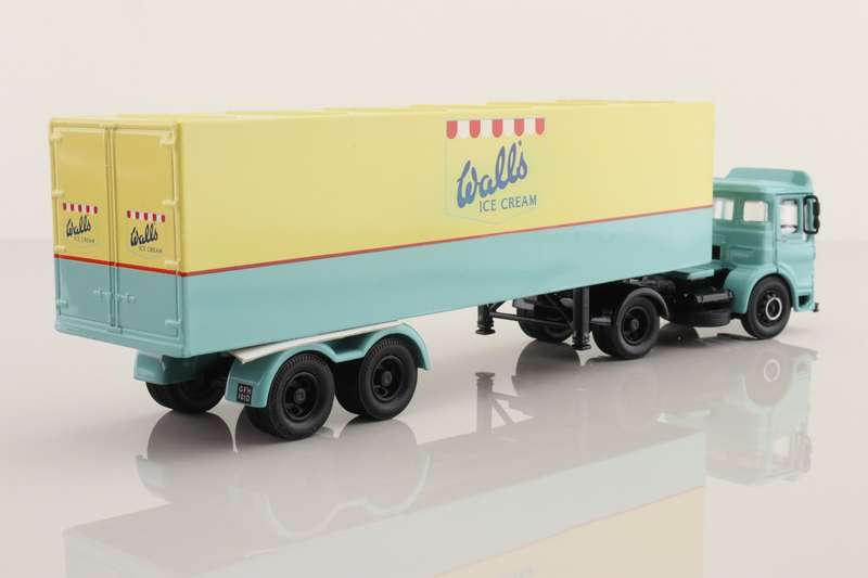 AEC Ergo Artic Fridge Trailer, Walls Ice Cream