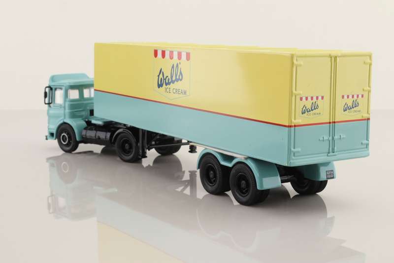 AEC Ergo Artic Fridge Trailer, Walls Ice Cream