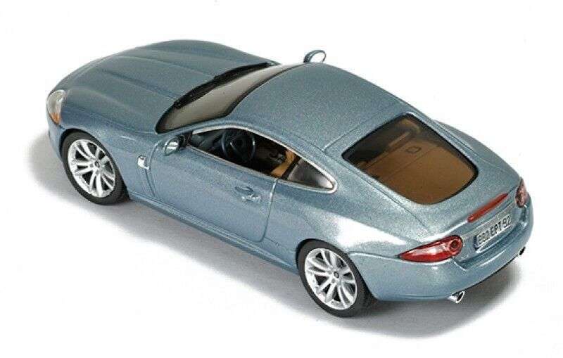 Jaguar XK 4.2 Coupe 2005 (Light Blue Metallic)