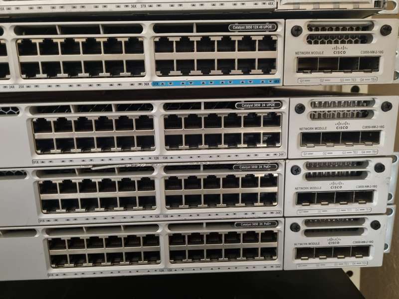Cisco WS-C3850-24P-E 24-Port 10/100/1000 Ethernet PoE+ Switch