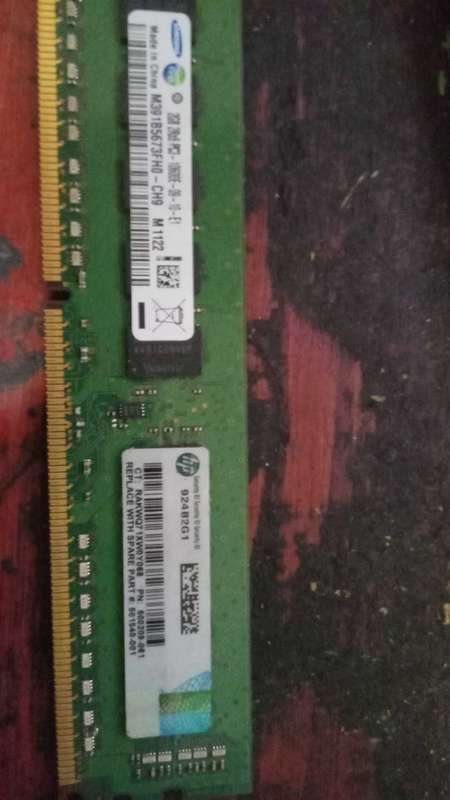 Assorted computer RAM modules