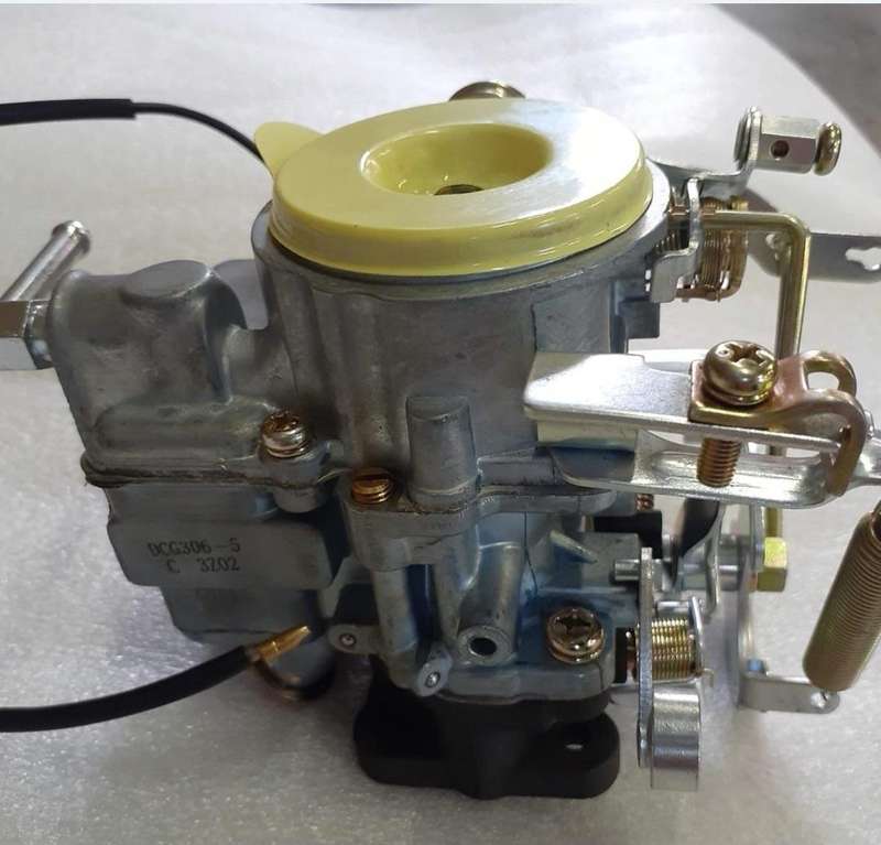 Nissan 1400 Carburetor