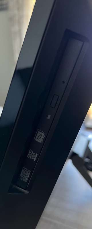 23 Lenovo All-In-One desktop
