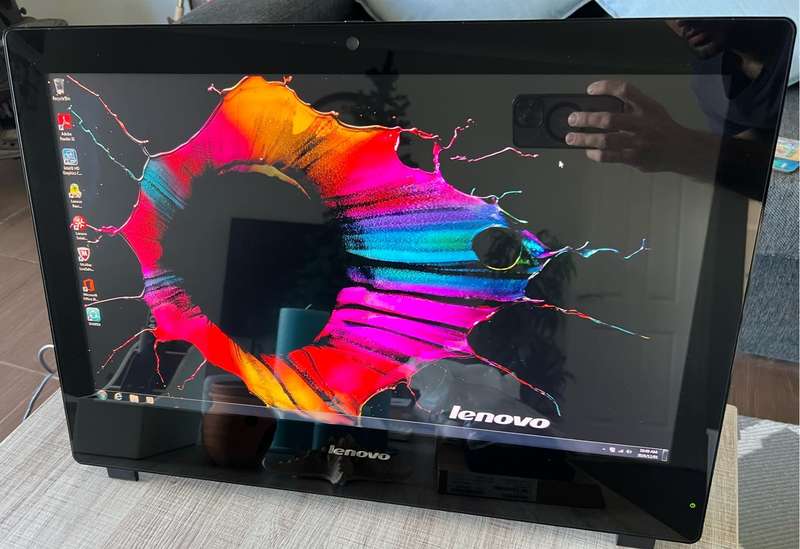 23 Lenovo All-In-One desktop