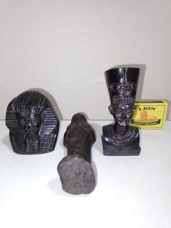 Tutankhamun and Nefertiti busts plus Egyptian Ushabti statue QUEEN SHABTI with HIEROGLYPHICS stone.