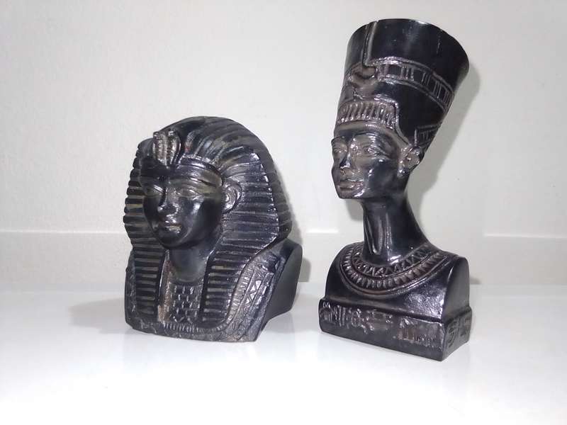 Tutankhamun and Nefertiti busts plus Egyptian Ushabti statue QUEEN SHABTI with HIEROGLYPHICS stone.