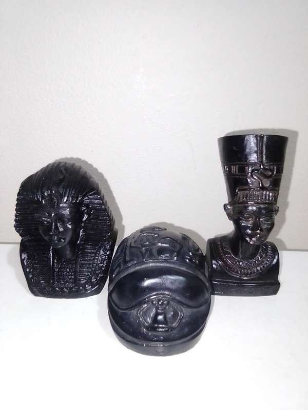 Tutankhamun and Nefertiti busts and a Heart Scarab, All hand sculptured out of Basalt hard stone.