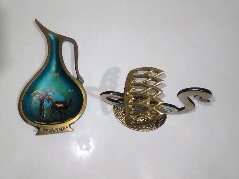 Shalom brass cloisonne's Servette/place marker and Pin tray. From Israil.
