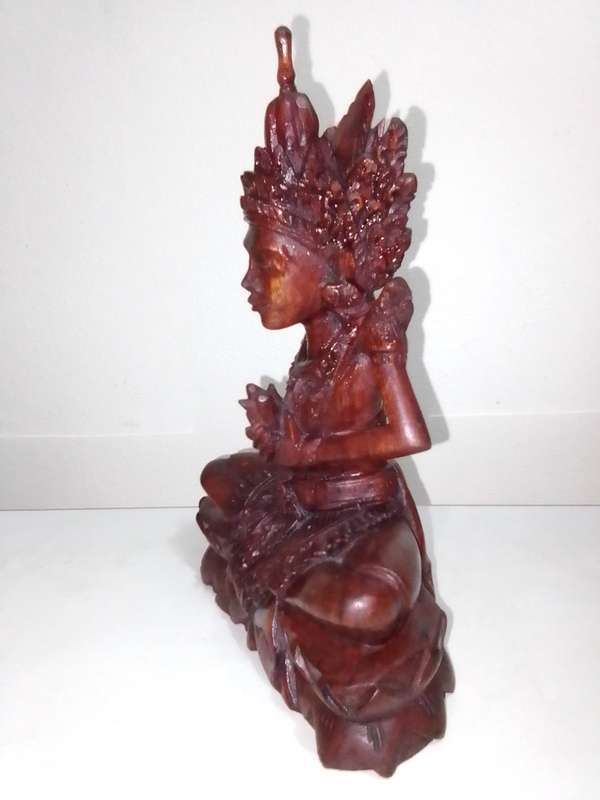 Vintage Carved Wood Thai Buddha Figure Seated on Lotus Flower Praying
