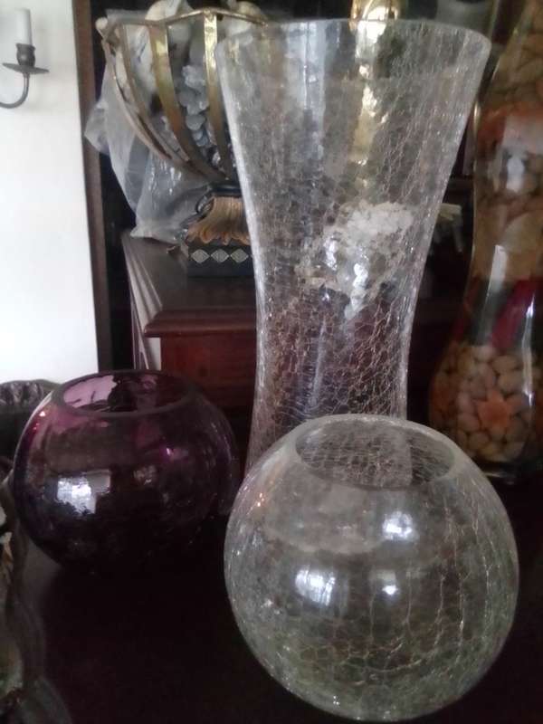 3 x Vintage Crackle glass vase`s. Gorgeous crackled glass bowls/Vases all Stunning. No Cracks/Chips