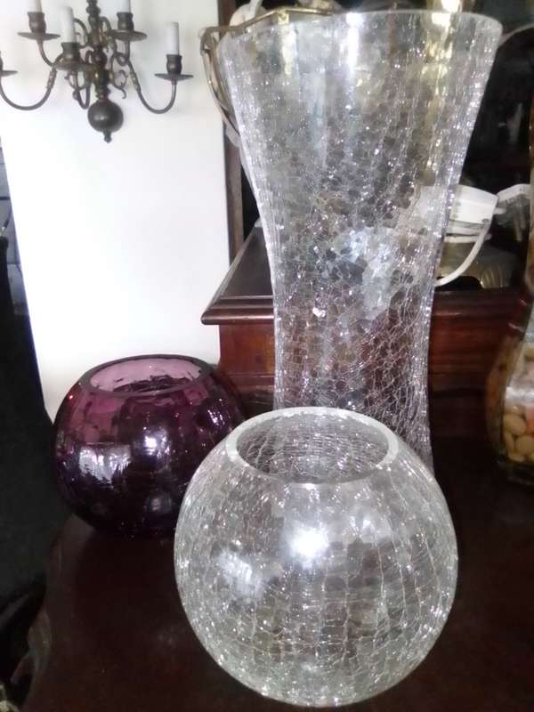 3 x Vintage Crackle glass vase`s. Gorgeous crackled glass bowls/Vases all Stunning. No Cracks/Chips