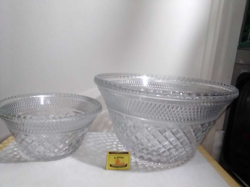 Wow a KIG Indonesia year 1970 Punch set 18 cups and hook's, 2 Ladles, 2 bowls. One doubles as a Bowl