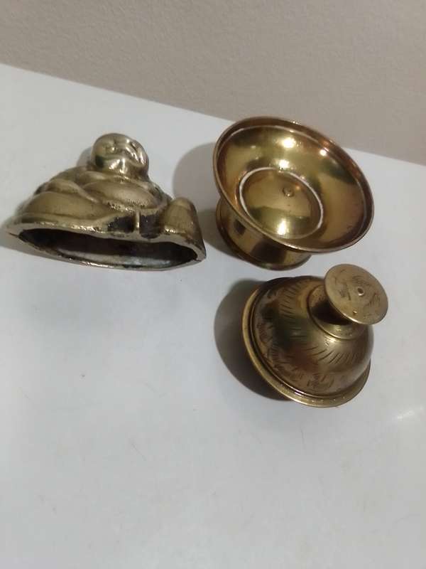 Wow A Collectible Antique Chinese Bronze Laughing Putai Buddha and Tempel bell with stand.