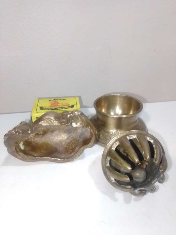 Wow Awesome Brass Laughing Buddha and Engraved Elephant claw Tempel bell Dates from around 1960s