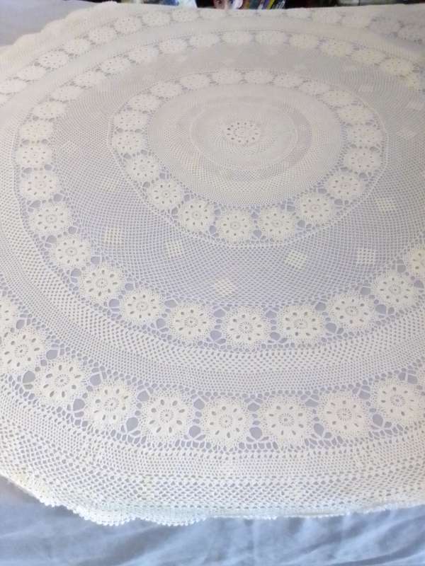A Hand Crocheted Round Tablecloth Size: 150cm W in Excellent condition.