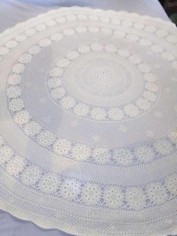 A Hand Crocheted Round Tablecloth Size: 150cm W in Excellent condition.