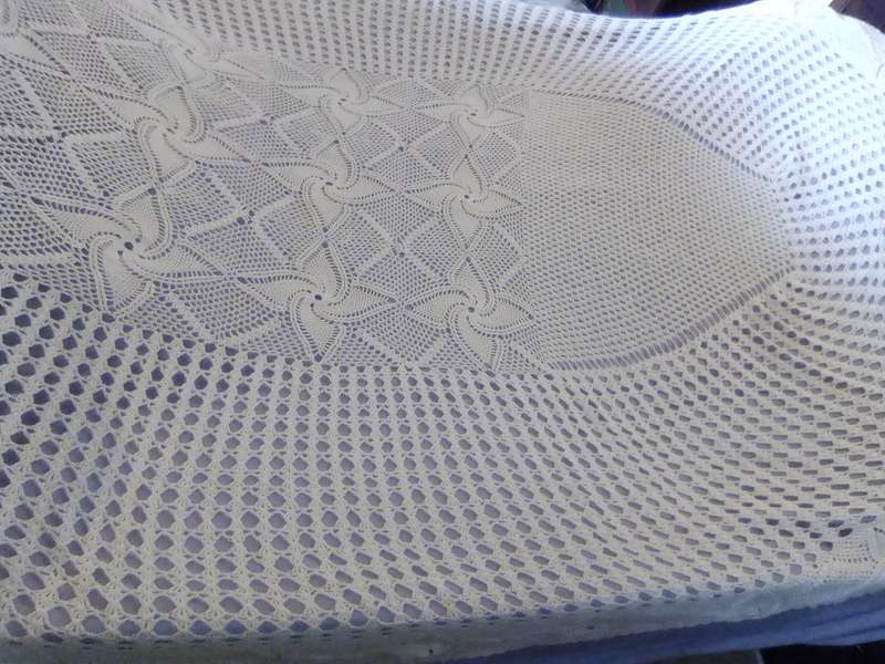 Awesome an extra-large Crocheted oblong/oval Tablecloth Size: 3mx2m in Excellent condition.