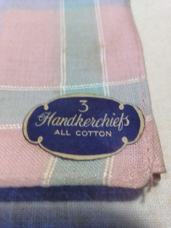 Vintage 2 lots. Women Cotton Handkerchiefs "Burgee Belgium" 1 monogramed "Venezia" 3 Other French