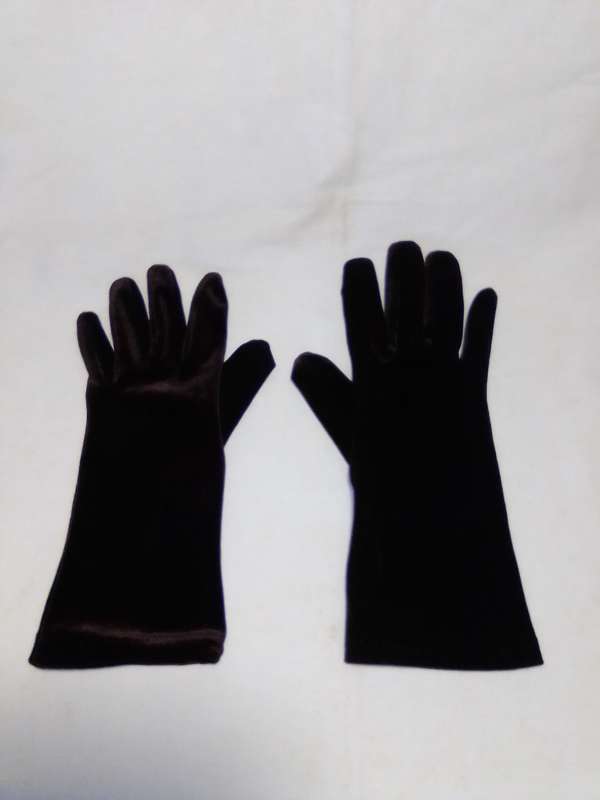 Elegant Vintage pair of 1960's ladies Velvet gloves. Vintage stretch velor gloves in shiny Brown.