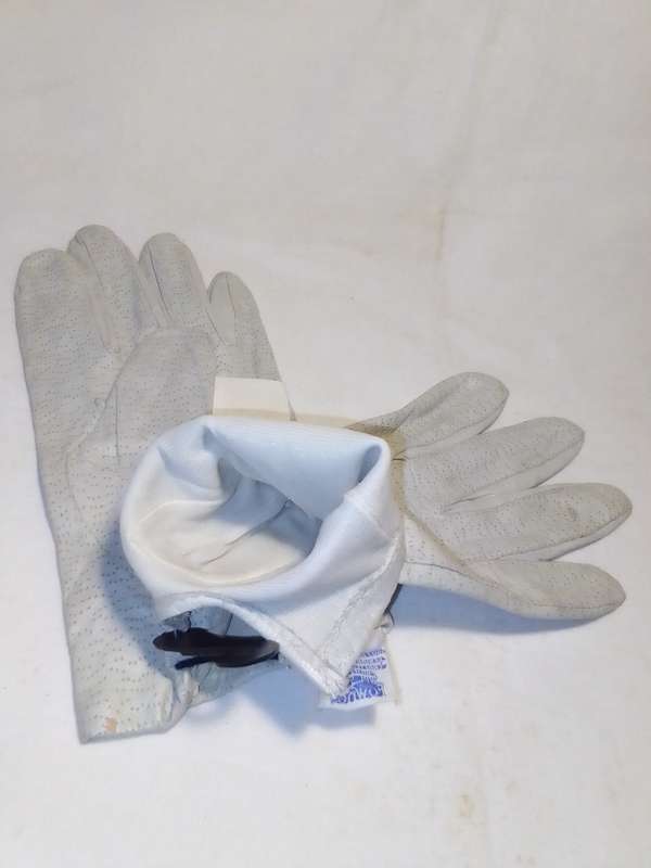 Vintage genuine leather gloves. Vintage Fownes Leather Gloves Size 7. Retro, Glam, Preppy, 80s.