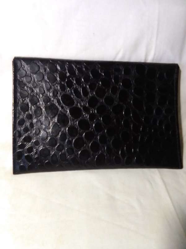 Vintage genuine 100% leather Crocodile Envelope Clutch bag, 260mm wide. Very neat.