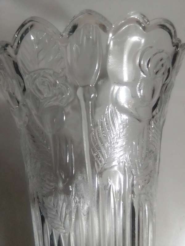 Italian Rose Patterned Glass 265mm Tall. Vase - Vetreria di Borgonovo - ca. 1950s