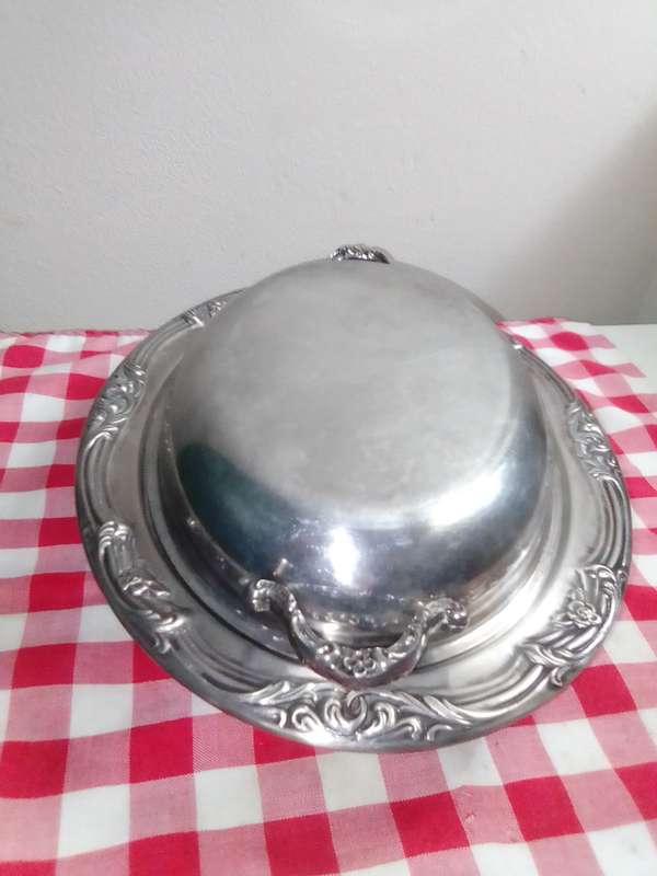 Vintage EMESS lidded TUREEN. Silver Plated Oval Serving Dish, Casserole Dish