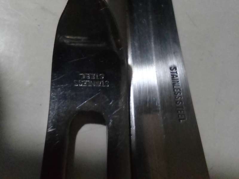 WOW A Laguiole Silhouette 2pce Salad Serving Set Multicolour + A S/Steel Carving set.