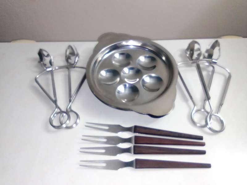 Vintage Escargot stainless steel set.